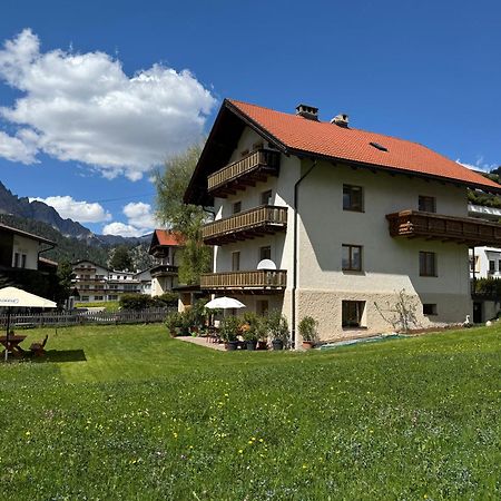 Hirschstube Nauders Bed and Breakfast Εξωτερικό φωτογραφία