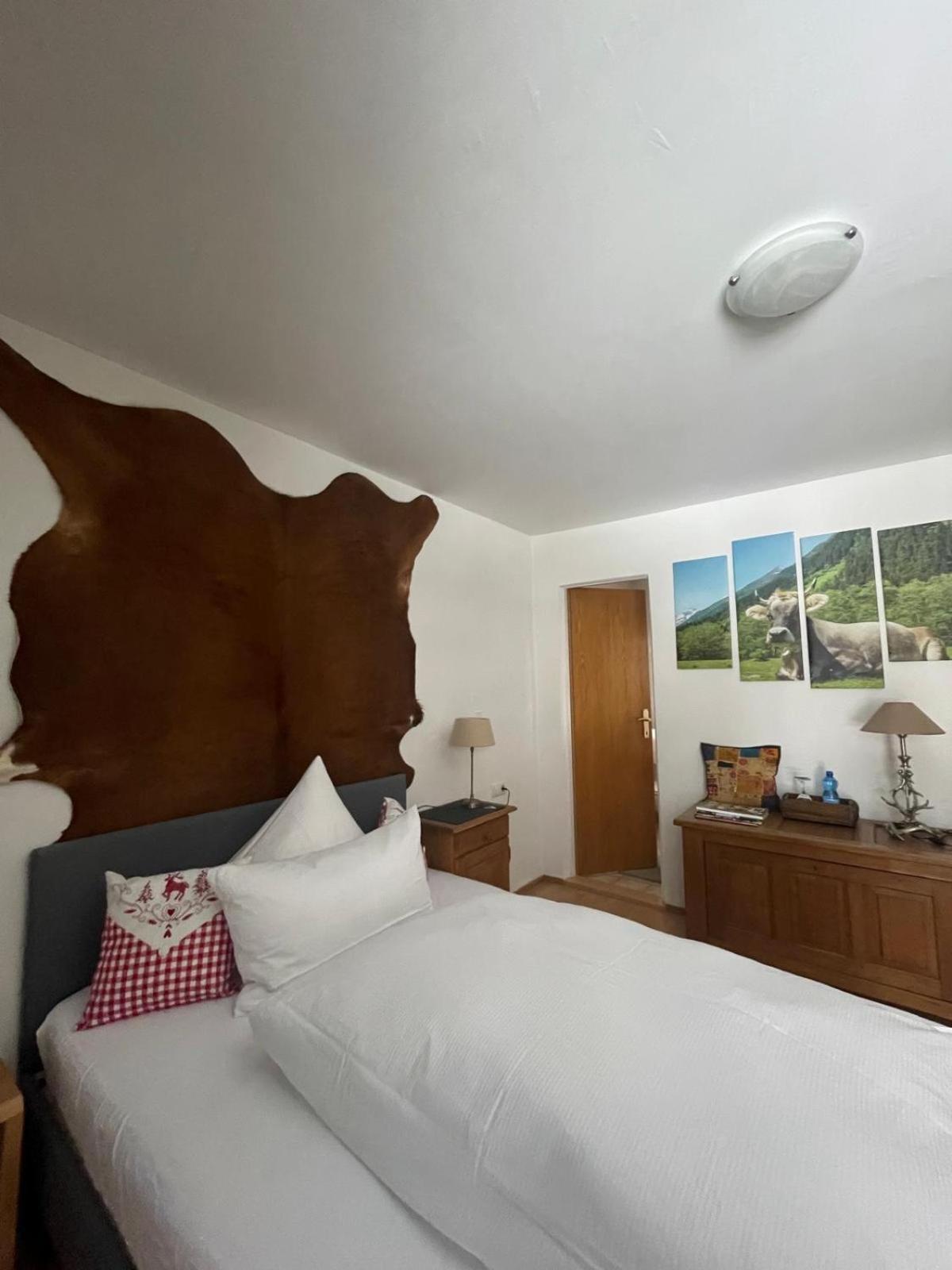 Hirschstube Nauders Bed and Breakfast Εξωτερικό φωτογραφία